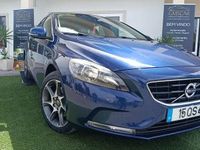Usado Volvo V40 120 HP (88 kW) 2015 Azul Carrinha