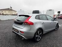 Usado Volvo V40 R-Design 120 HP (88 kW) 2017 Cinza