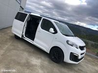 usado Peugeot Traveller 9 LUGARES