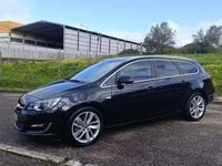 Usado Opel Astra Dynamic 136 HP (100 kW) 2015 Preto Carrinha