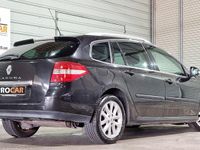 Usado Renault Laguna III Dynamique 150 HP (110 kW) 2008 Preto Carrinha