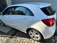 usado Mercedes A180 d Urban 2016 Nacional 17500,00€