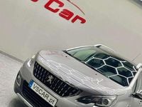 Usado Peugeot 2008 120 HP (88 kW) 2016 Cinzento SUV