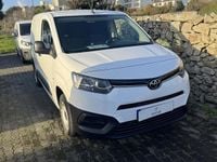 Usado Toyota Proace 102 HP (75 kW) 2021 Branco Monovolume