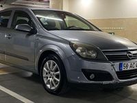 Usado Opel Astra 90 HP (66 kW) 2005 Sedan