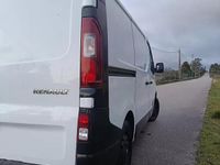 Usado Renault Trafic Zen 120 HP (88 kW) 2015 Branco Monovolume