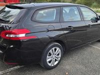 Usado Peugeot 308 SW 120 HP (88 kW) 2015 Preto Carrinha