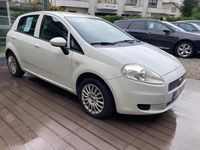 Usado Fiat Punto 75 HP (55 kW) 2010 Branco pérola Citadino