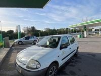 Usado Renault Clio II 1999 Sedan