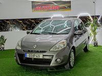 Usado Renault Clio II Dynamique 75 HP (55 kW) 2009 Cinza