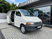 Usado Toyota HiAce 102 HP (75 kW) 2003 Branco Van