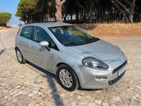 Usado Fiat Punto 84 HP (61 kW) 2014 Cinzento Citadino