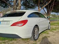 Usado Mercedes CLA180 109 HP (80 kW) 2016 Branco Sedan