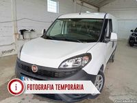 Usado Fiat Doblò Easy 95 HP (69 kW) 2019 Branco Monovolume