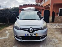 Usado Renault Scénic III 115 HP (84 kW) 2015 Cinza Monovolume