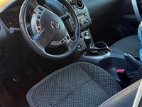 Usado Nissan Qashqai 106 HP (77 kW) 2008 Cinzento SUV