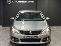 Usado Peugeot 308 Allure 130 HP (95 kW) 2020 Cinza
