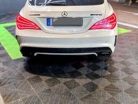 Usado Mercedes CLA220 AMG 170 HP (125 kW) 2015 Sedan