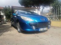 usado Peugeot 307 CC com estofos em pele, diesel, excelente motor!