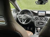 Usado Mercedes A180 Urban 109 HP (80 kW) 2013 Cinza