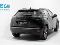 Usado Peugeot e-2008 Allure 100 kW (136 HP) 2024 Preto SUV