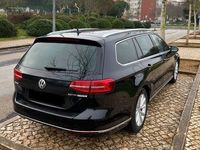 usado VW Passat Variant 2.0 TDi Highline BlueMotion - FULL EXTRAS