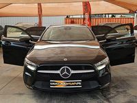 Usado Mercedes A180 Style 116 HP (85 kW) 2019 Preto Sedan