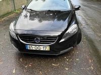 Usado Volvo V40 114 HP (83 kW) 2014 Preto Citadino