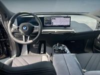 Usado BMW iX 300 kW (408 HP) 2025 Azul SUV