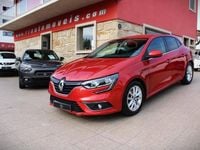 Usado Renault Mégane IV Initiale Paris 132 HP (97 kW) 2017 Vermelho
