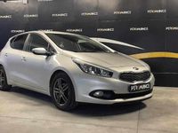 Usado Kia Ceed 90 HP (66 kW) 2015 Cinza Citadino