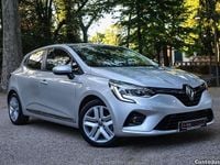 Usado Renault Clio IV 100 HP (73 kW) 2019 Cinza