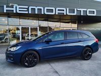 Usado Opel Astra Ultimate 122 HP (89 kW) 2019 Azul Carrinha