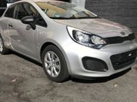 usado Kia Rio 1.1crdi