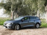 Usado Renault Mégane IV SE 132 HP (97 kW) 2018 Cinzento Citadino