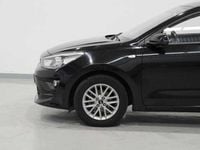 Usado Kia Rio 84 HP (61 kW) 2023 Preto Citadino