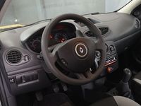 usado Renault Clio 1.2 75cv 2010 GPL muito económico