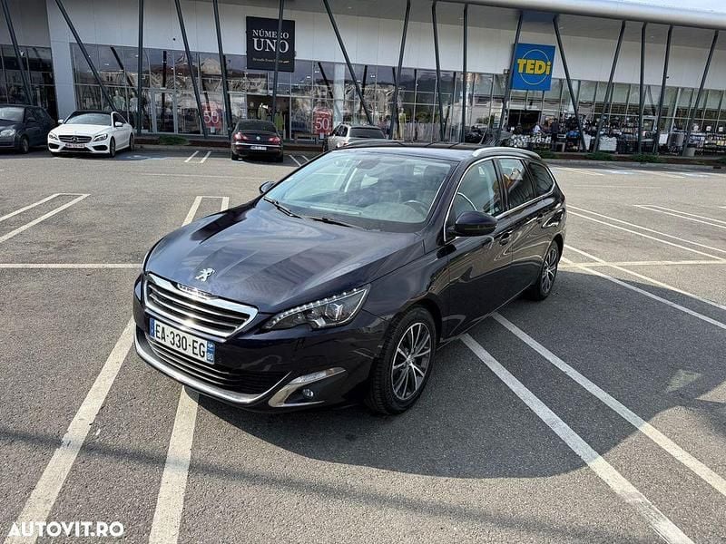 Negru Utilizat 2016 Peugeot 308 Allure Break | 4.700 EUR (Preț OK) - Imagine 1/4