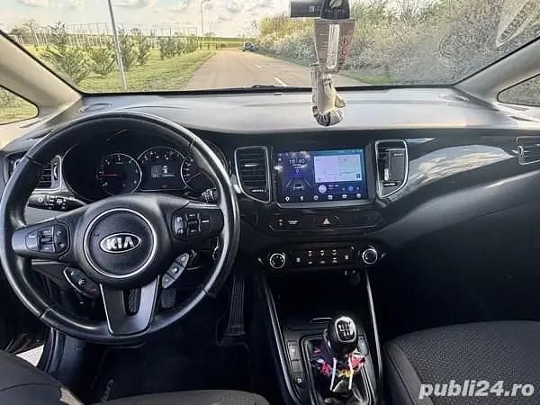 Second-hand Kia Carens 136 CP (100 kW) 2014 Negru Monovolum