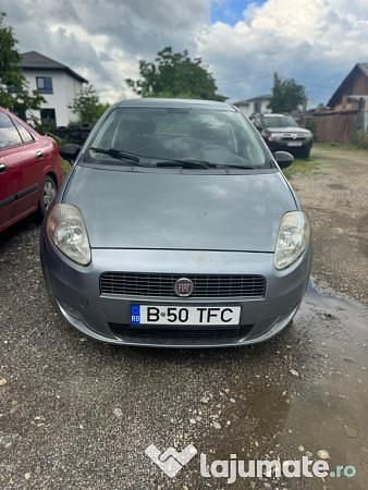 Utilizat 2008 Fiat Punto Hatchback | 950 EUR - Imagine 1/4