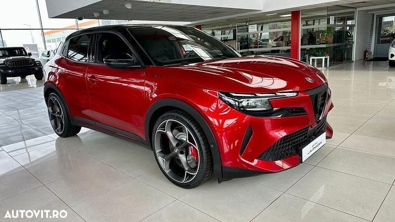Rosu Nouă 2025 Alfa Romeo Junior SUV | 26.756 EUR - Imagine 1/4