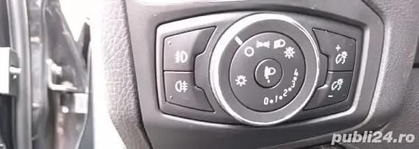 Negru Utilizat 2014 Ford Focus Hatchback | 6.250 EUR (Preț bun) - Imagine 1/4