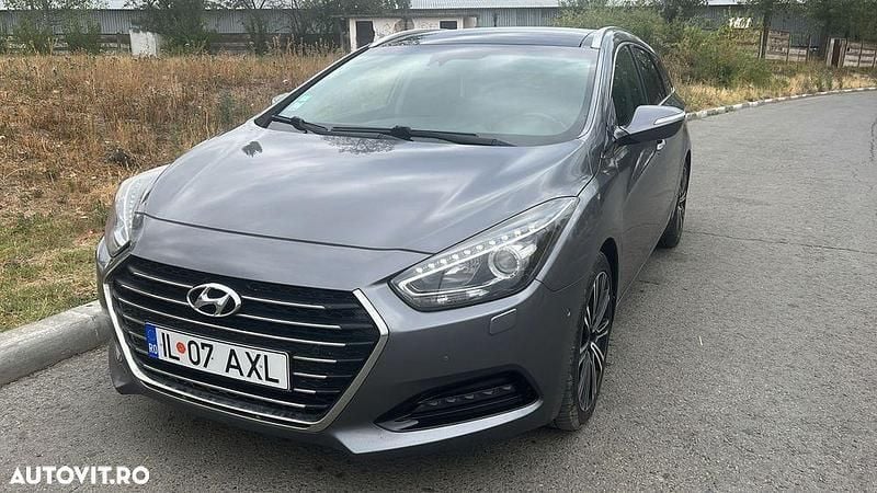 Culoarenegru Utilizat 2016 Hyundai i40 Break | 11.450 EUR - Imagine 1/4