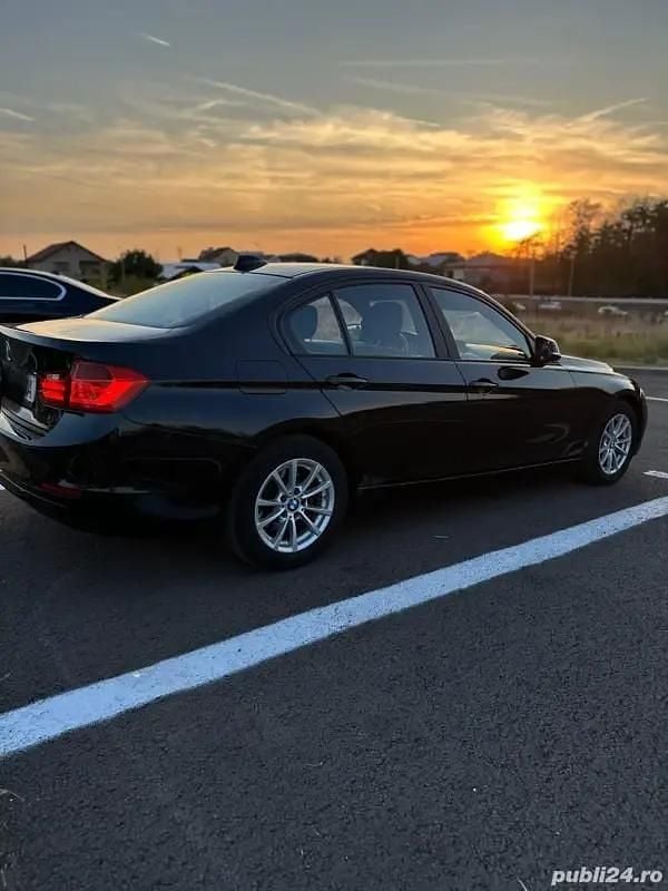 Utilizat 2015 BMW 318 Berlinǎ | 10.200 EUR (Preț bun) - Imagine 1/4