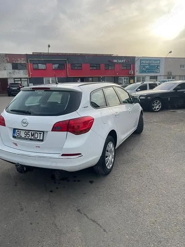 Second-hand Opel Astra 120 CP (88 kW) 2016 Alb Break