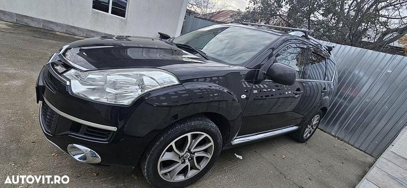 Second-hand Citroën C-Crosser Exclusive 156 CP (114 kW) 2010 Culoarenegru SUV