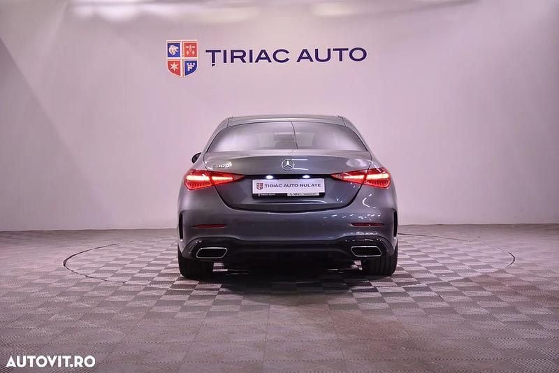 Second-hand Mercedes C300 AMG line 258 CP (189 kW) 2022 Culoaregri Berlinǎ
