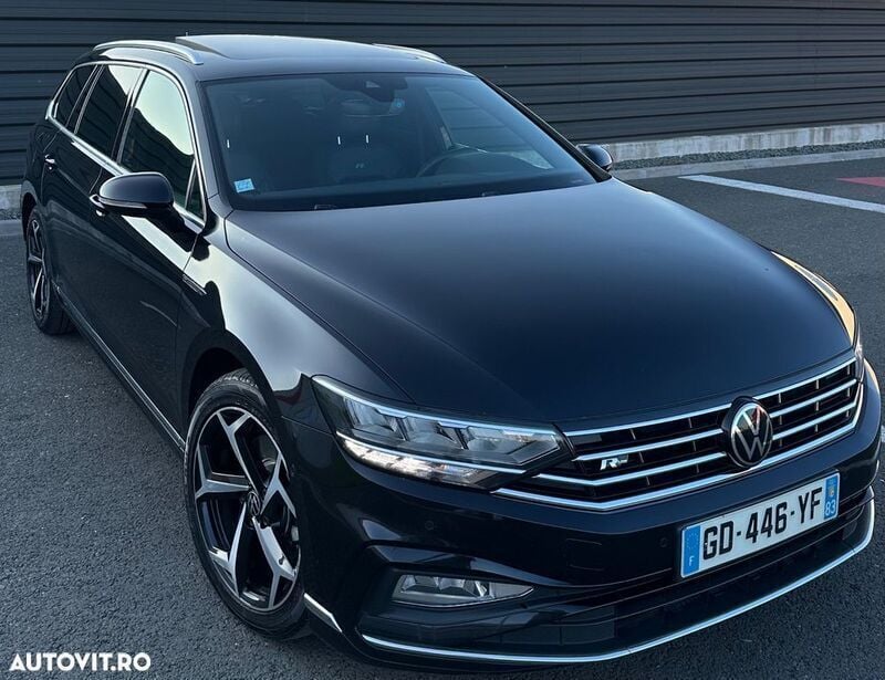 Negru Utilizat 2022 VW Passat R-line Break | 15.500 EUR (Preț OK) - Imagine 1/4