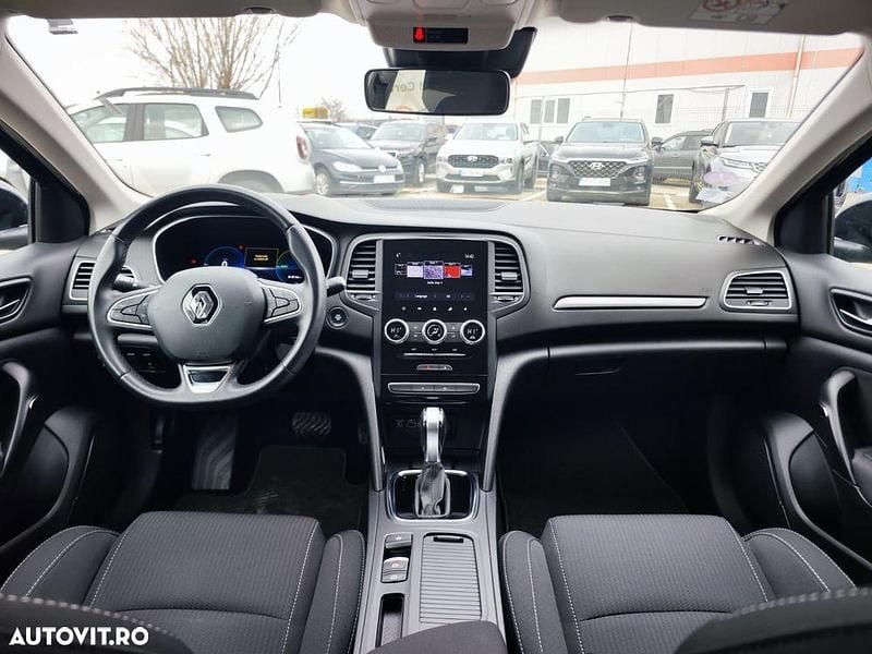 Second-hand Renault Megane E-Tech Business 158 CP (116 kW) 2021 Culoarenegru Hatchback