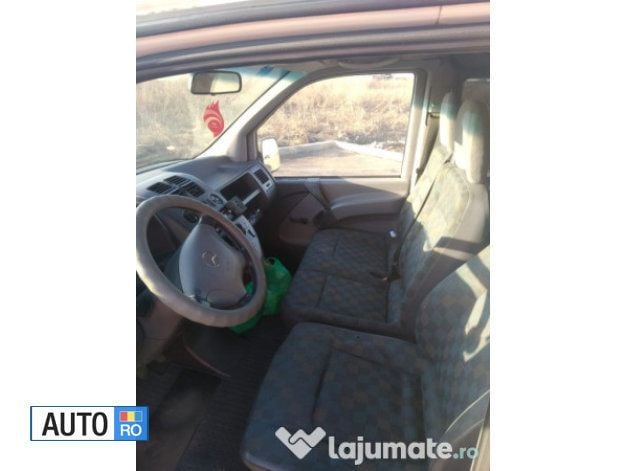 Second-hand Mercedes Vito 108 CP (79 kW) 2003 Alb Van